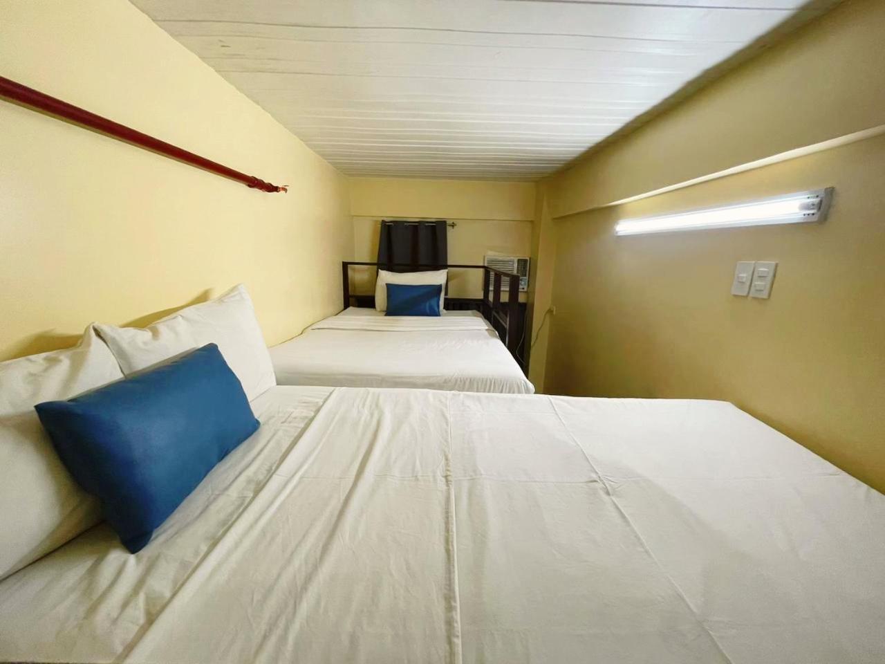 Airobedz Manila - A Value Hotel Esterno foto